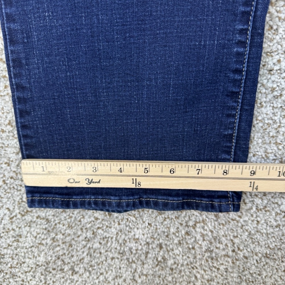 Levi's Classic Bootcut Jeans Women's Size 16 Dark Wash Med Rise Cotton Pockets - Picture 7 of 12